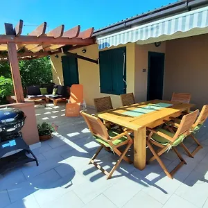 Mia Apartman Seline