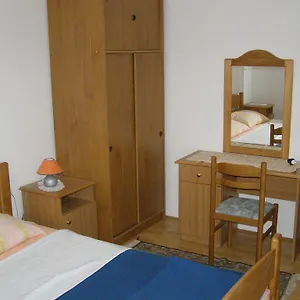 Kesic Apartman Barbat na Rabu